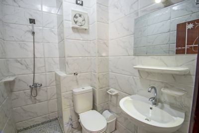 Bathroom Wall and Floor Tiles